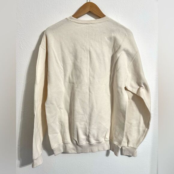 New ✨ The Grinch Christmas Ornament sweatshirt, Girl Tribe, size medium - Picture 4 of 7